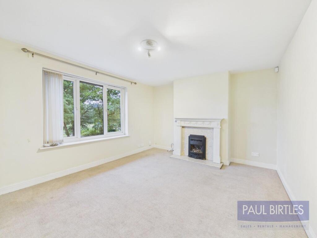 Apartment in Trafford, Woodsend - View 3