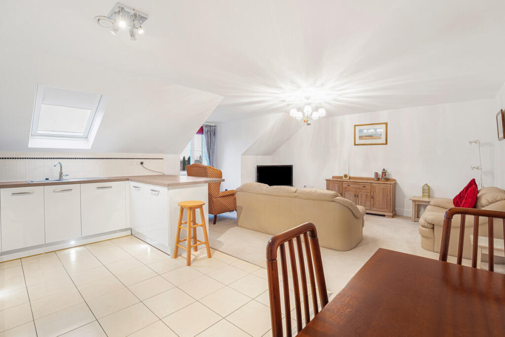 Heron Place, Nurseries Road, Kidlington, OX5 photo 2