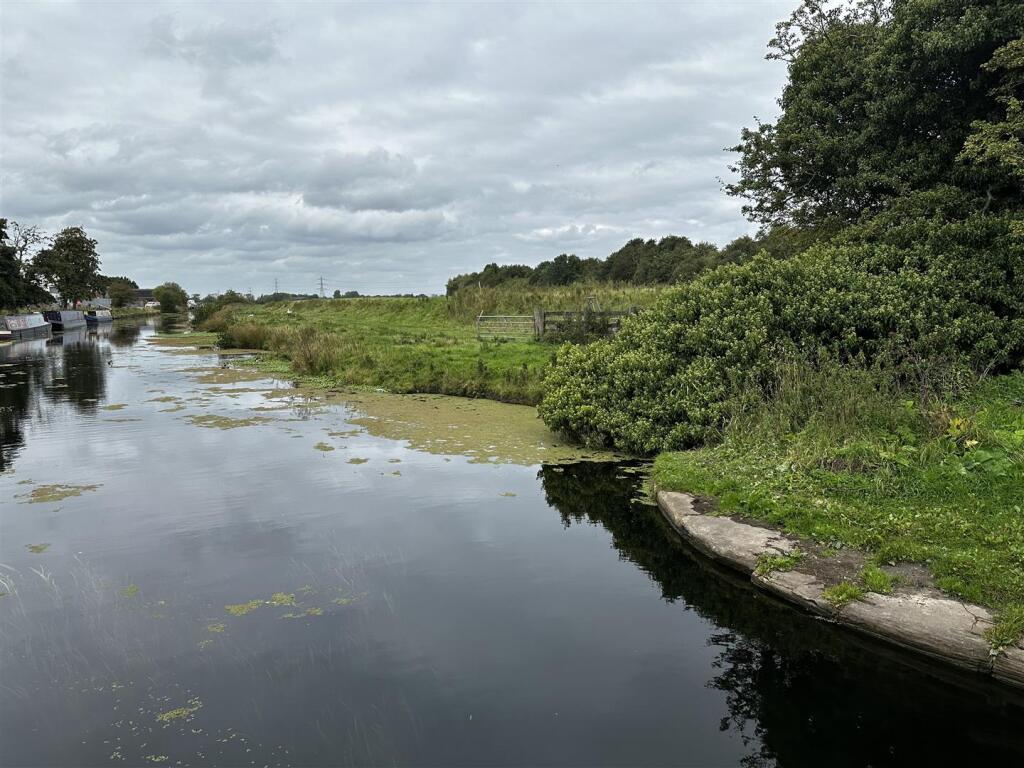House in West Lancashire, Tarleton - View 4