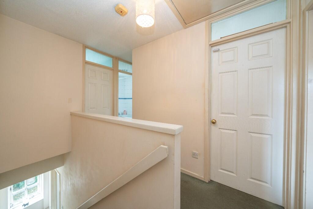 House in Dacorum, Hertfordshire - More