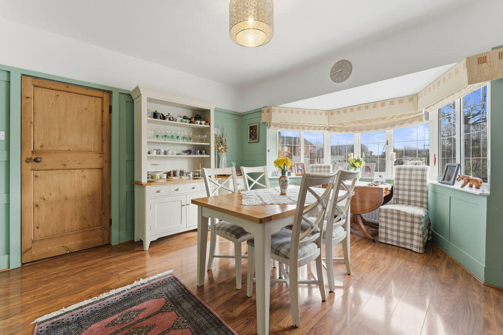 Great Bowden Road, Market Harborough photo 3