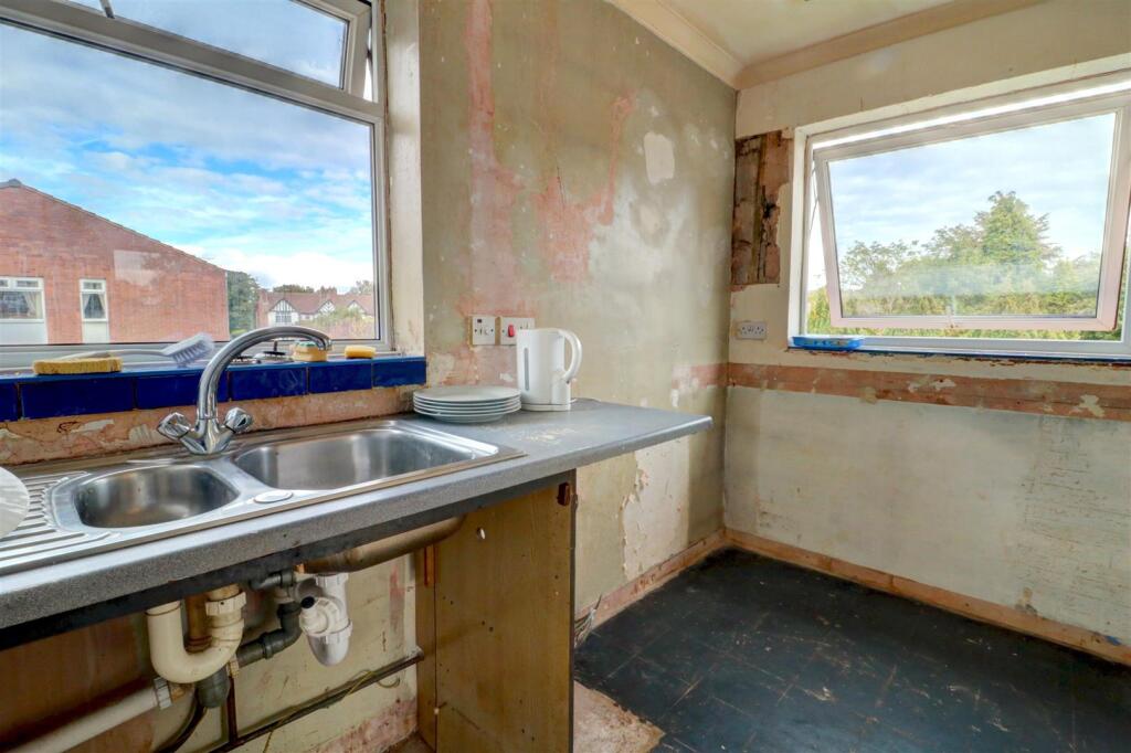 Apartment in Walsall - More
