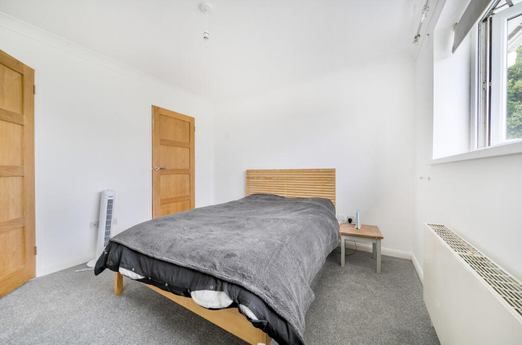 House in Plymouth, Staddiscombe - More