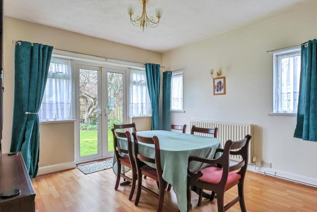 House in Poole, Hamworthy - More