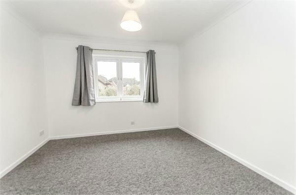 House in Southampton - View 4