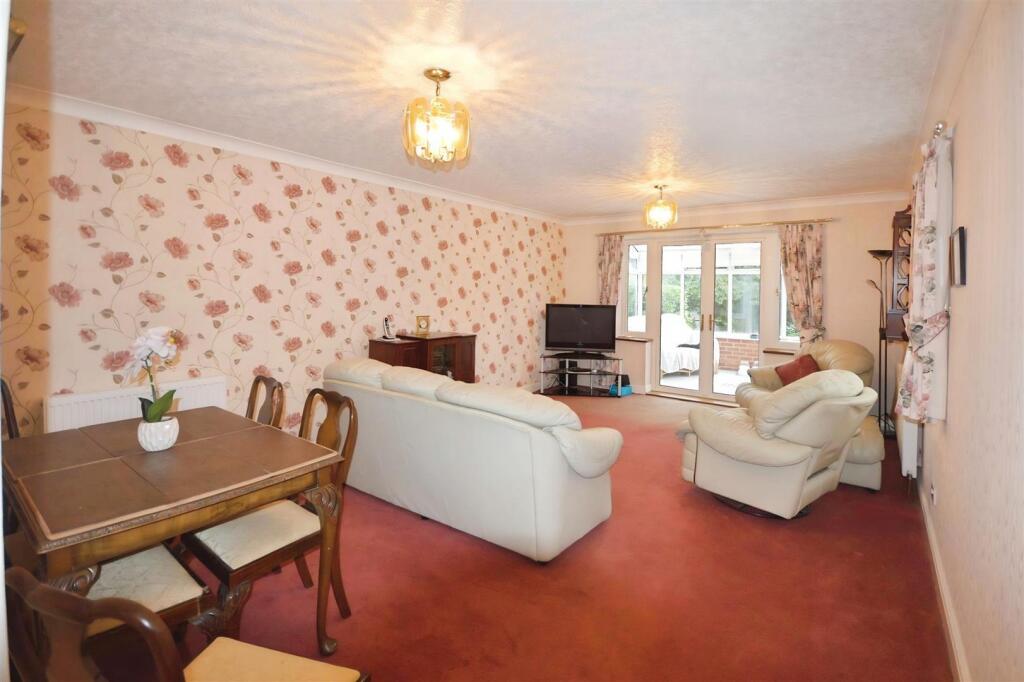 House in Crewe - View 2