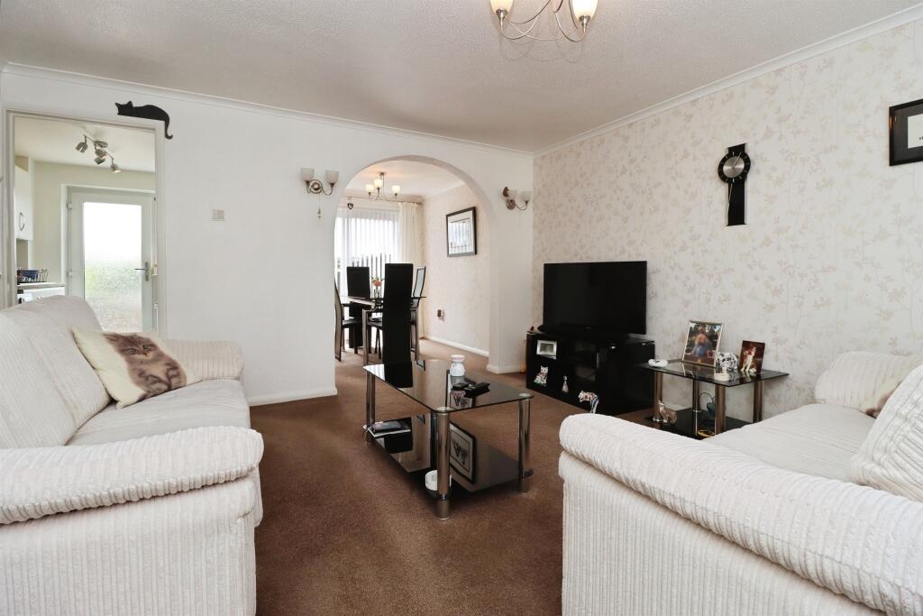 House in Wellingborough - View 2