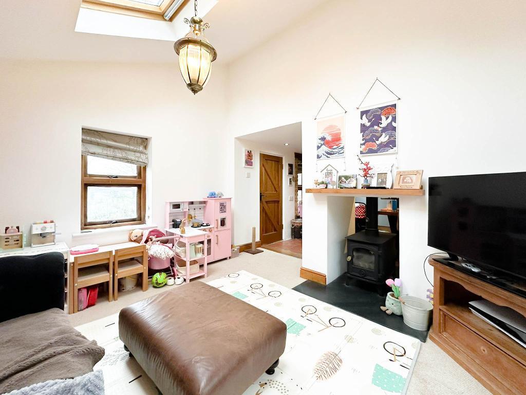 Additional image 5 of Little Marsh, Semington, Wiltshire, BA14 6JE