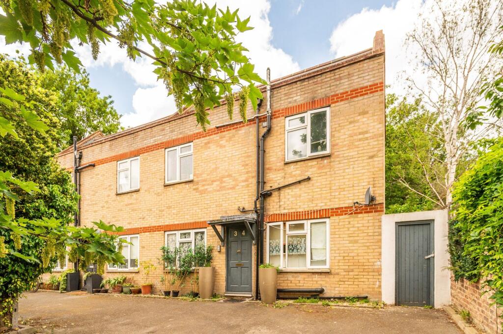 Main image of property: Brabourn Grove, Peckham, London, SE15