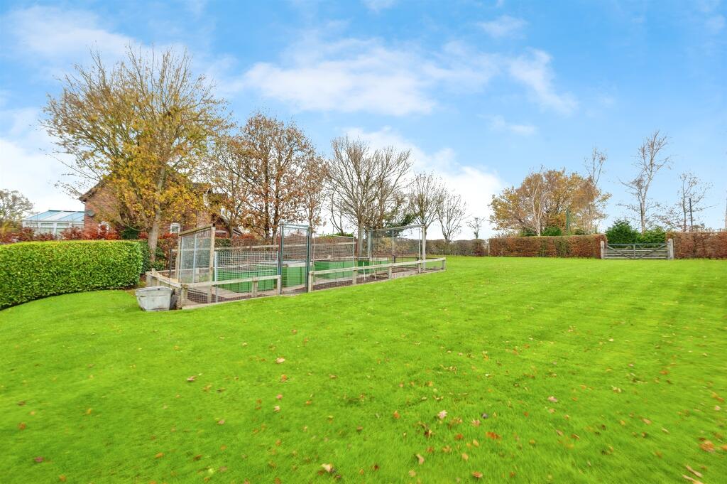 Breech Moss Lane, Norley, Frodsham photo 3