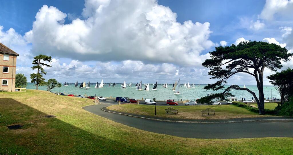 Egypt Esplanade, Cowes photo 4