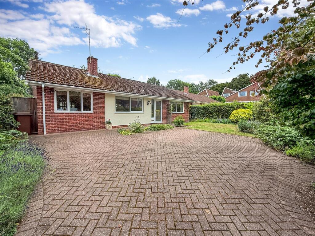 Main image of property: Glenfields, Southwell