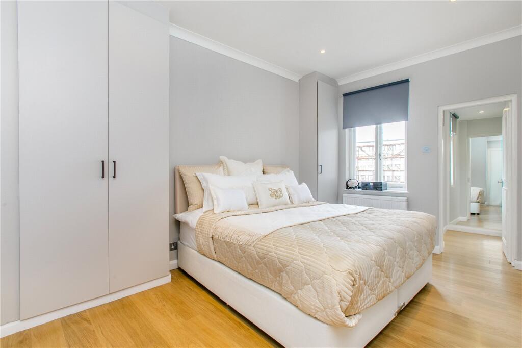 House in London, Hans Town, Chelsea - View 3