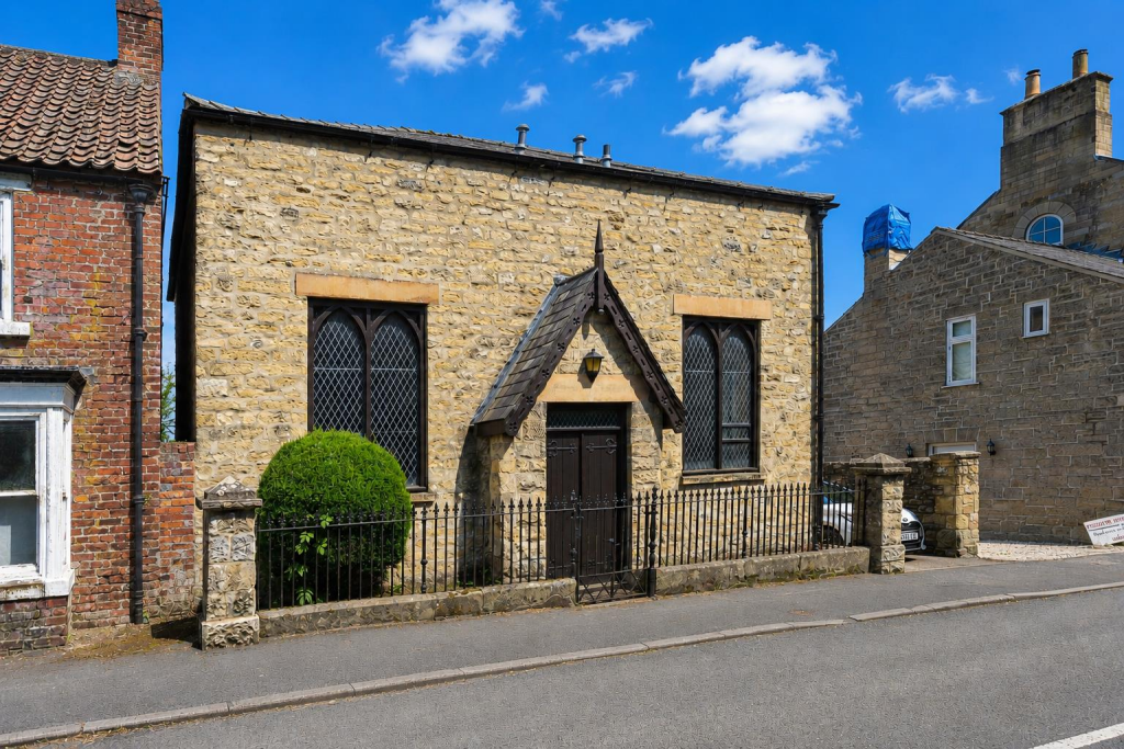 Main image of property: East End, Ampleforth