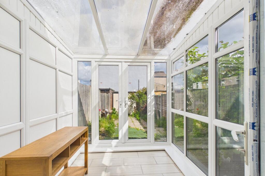 House in Dartford, Brooklands, New Town - View 4
