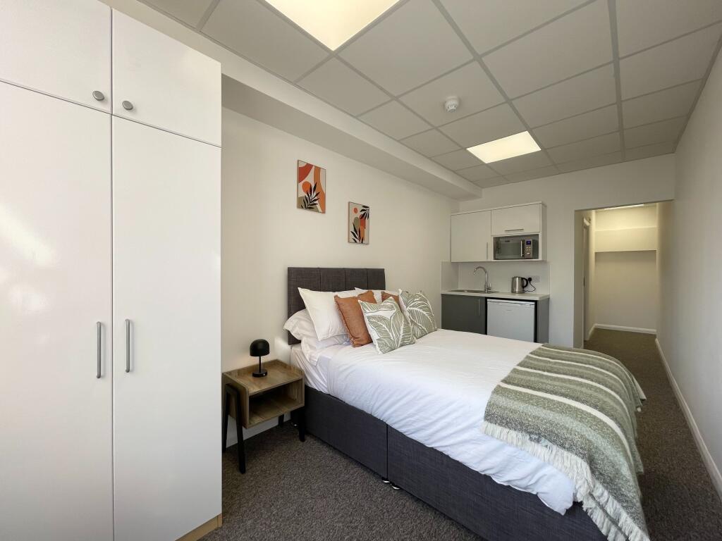 Main image of property: Wilbury Villas - P2043S51