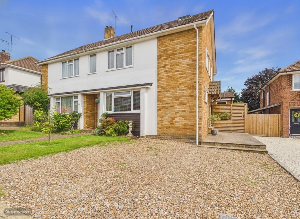 Main image of property: Meadow Walk, Bourne End, Buckinghamshire, SL8