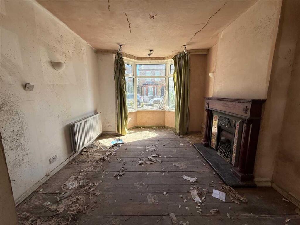 Tachbrook Road, Feltham photo 3