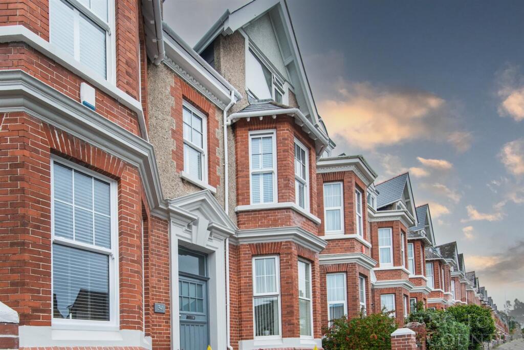 Main image of property: Flat 3, Thornhill Road, Plymouth