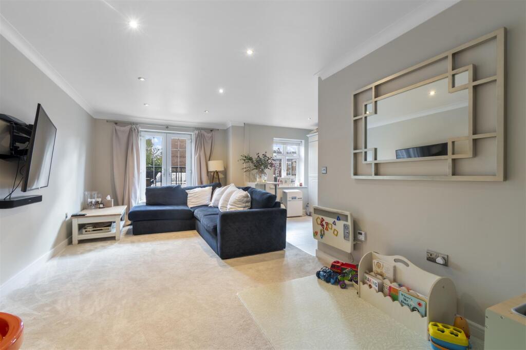 Additional image 3 of Grange Drive, Streetly, Sutton Coldfield