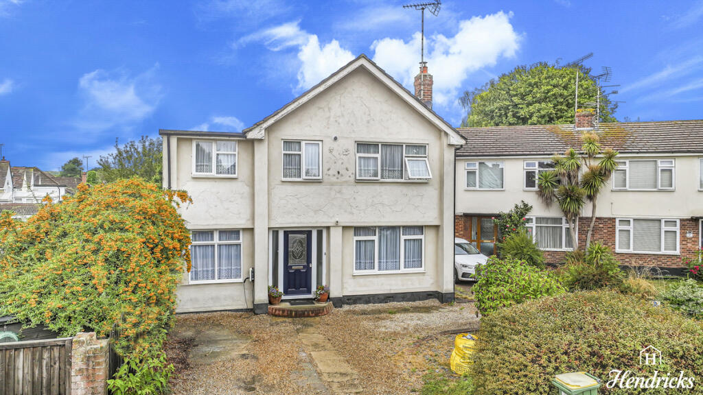 Main image of property: Englefield Close, Hockley, SS5 4