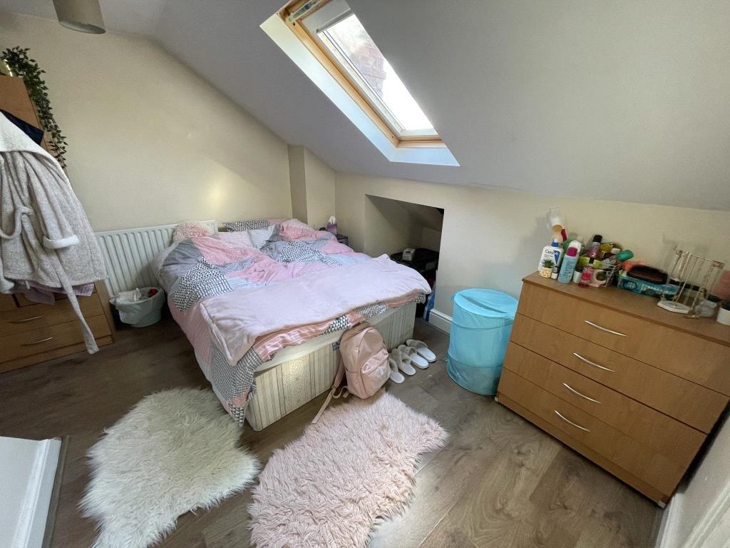 House in Worcester, Worcestershire - View 4