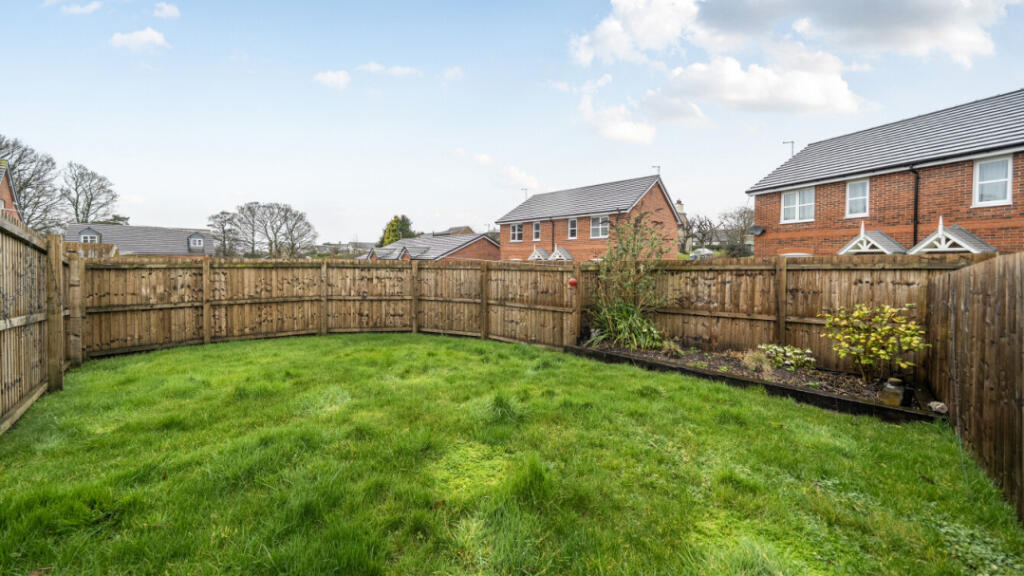 Ghyll Close, Hollins Lane, Forton, Preston, PR3 0FQ photo 4