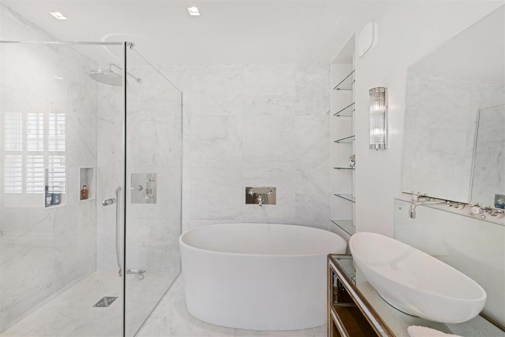 2 bedroom house for rent