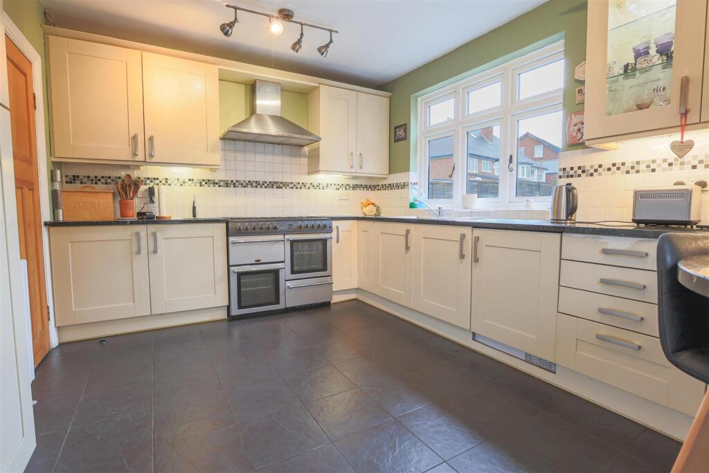 Additional image 4 of Warwick Road, Acocks Green, Birmingham