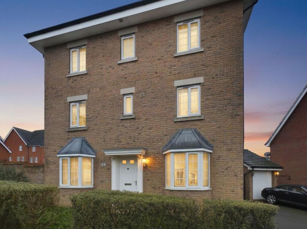 Main image of property: Wagtail Drive, Stowmarket, IP14 5GH
