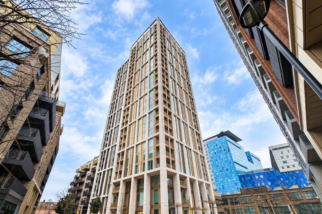 Main image of property: Bouchon Point, E1