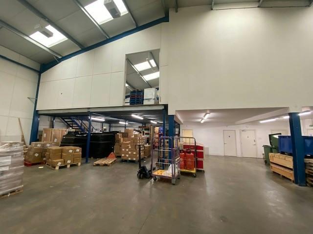 WEB warehouse 2.jpg