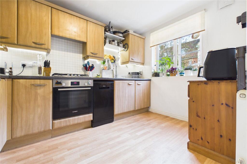House in Reading - View 5