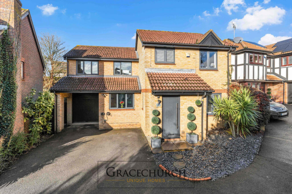 Main image of property: Sycamore Close, West Cheshunt, EN7