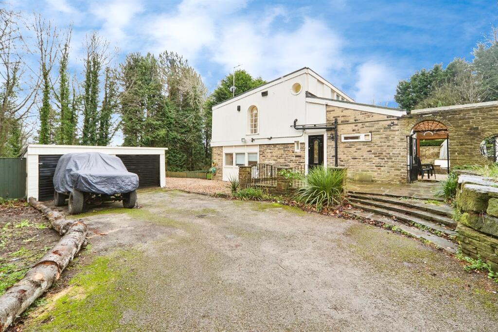 Additional image 21 of Park Drive, Bradford