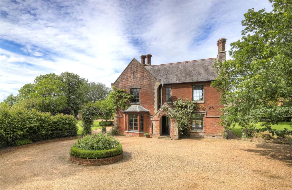 Main image of property: Ashbocking, Ipswich, Suffolk, IP6