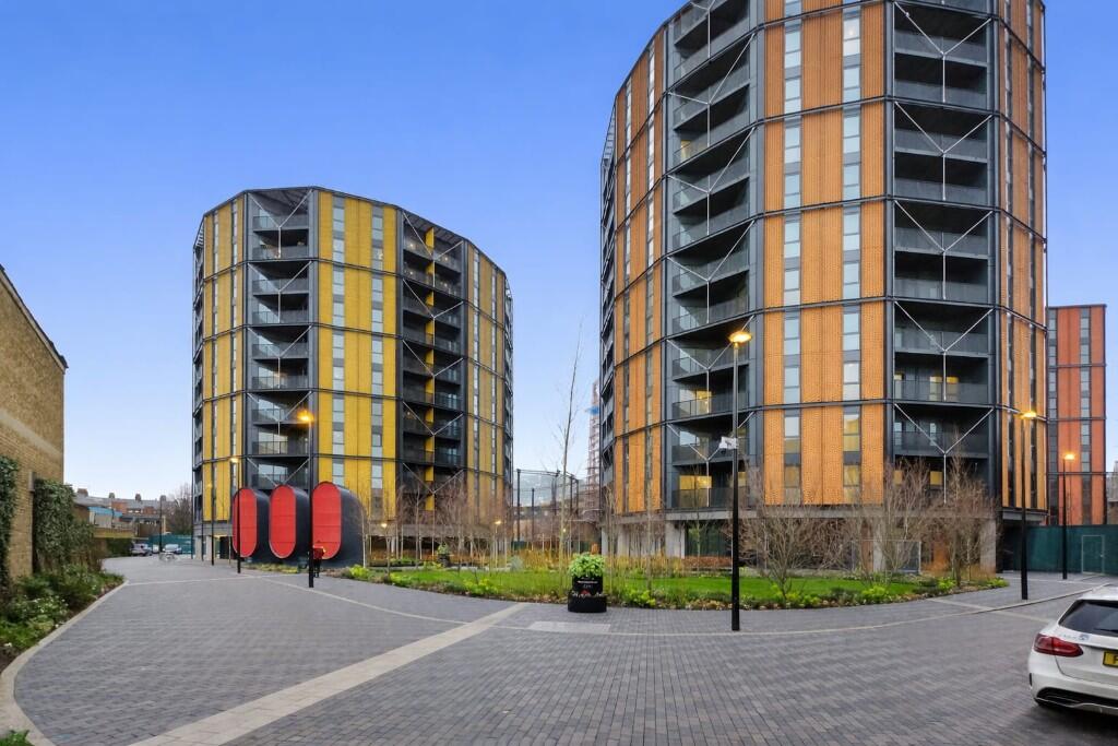 Main image of property: Regents View, Bethnal Green, London, E2