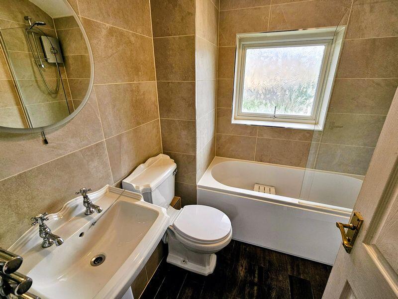 House in Peterborough, Orton Longueville - View 5