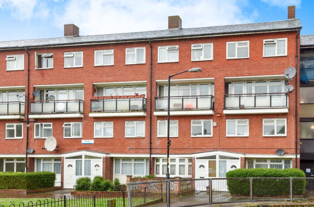 Main image of property: Olney Road, Kennington, London, SE17