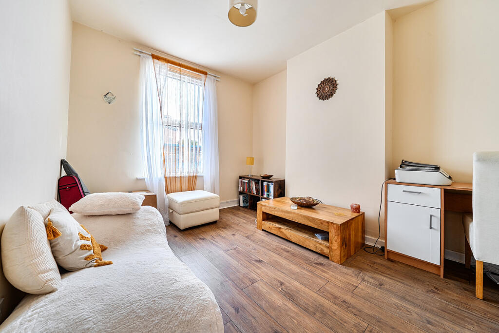 House in Rhostyllen, Pentre Bychan, Esclusham - View 3