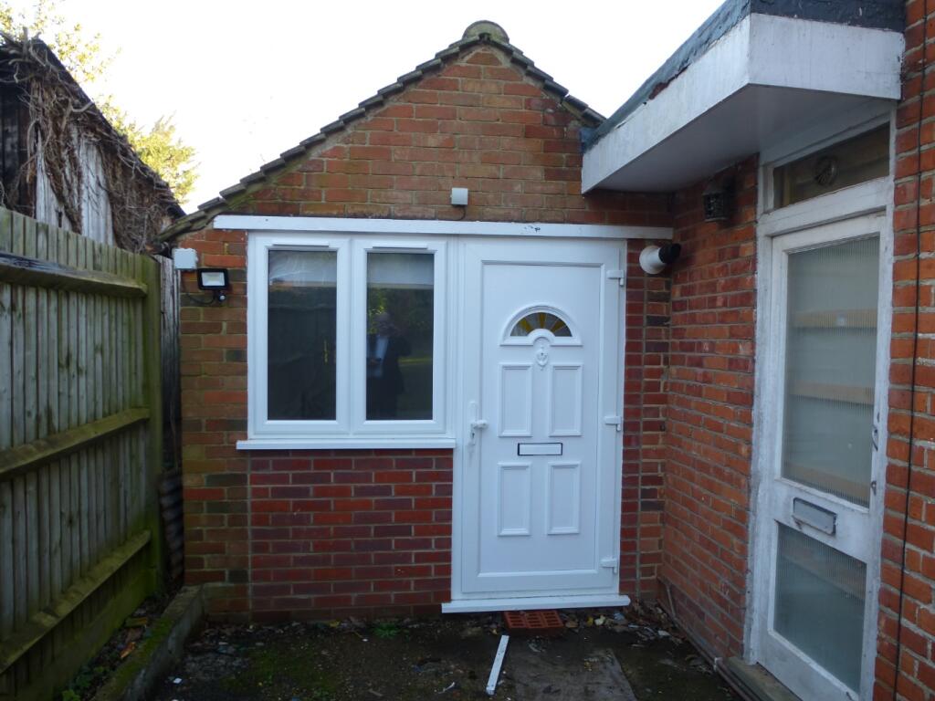 Main image of property: The Studio, Newlyn, Shinfield Road, Shinfield, Reading.
