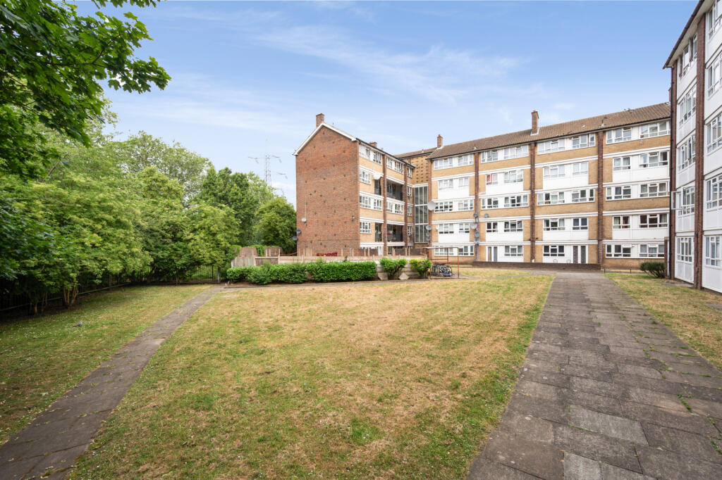 Main image of property: Byegrove Court, Colliers Wood, SW19