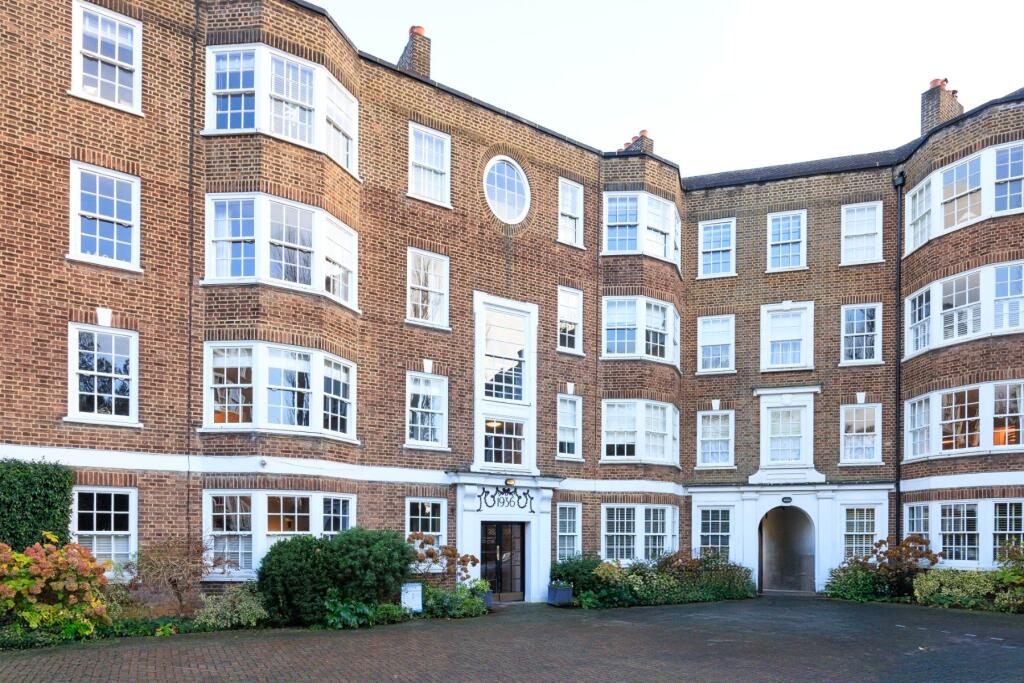 Main image of property: South Grove, Highgate, N6
