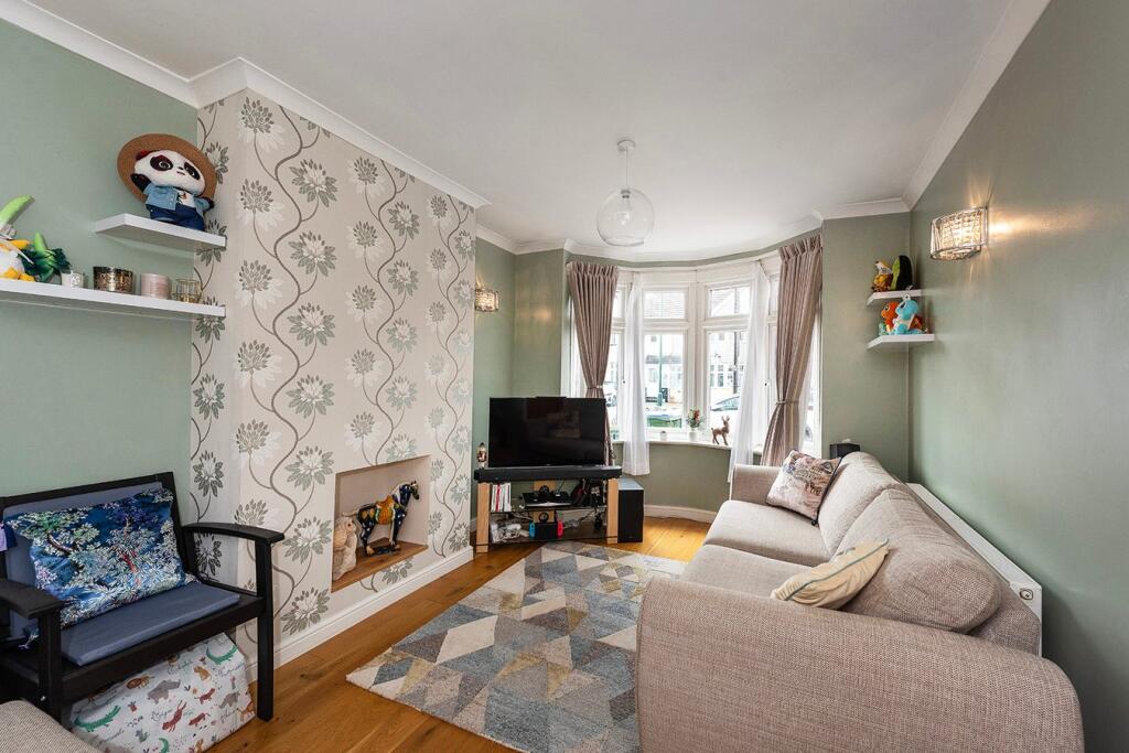 Westmoreland Avenue, Welling, DA16 photo 2