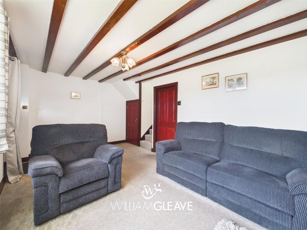 House in Pentre Halkyn, Halkyn - View 3