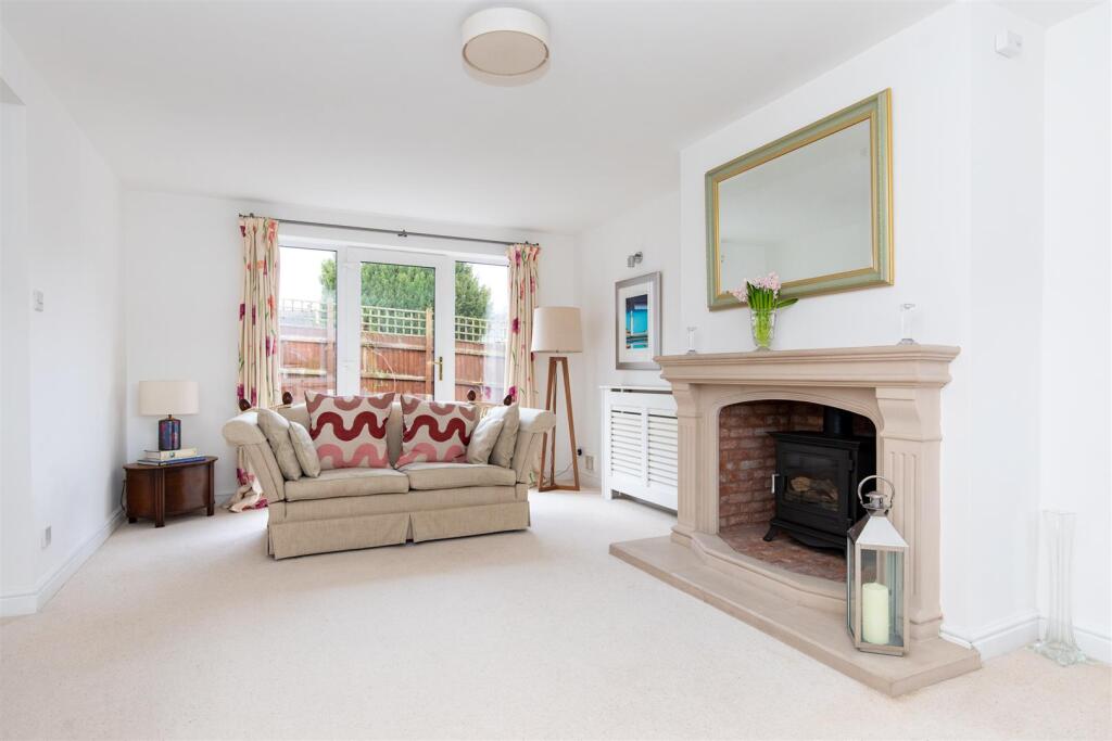 Holly Lodge, Wellesbourne photo 2