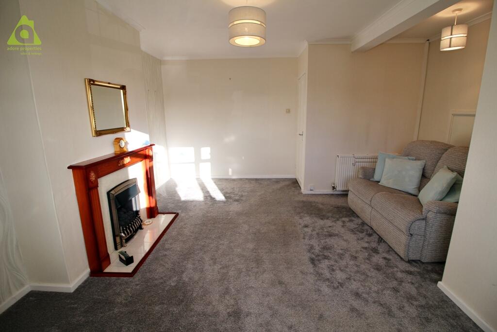 West Grove, Westhoughton, BL5 2HU photo 2