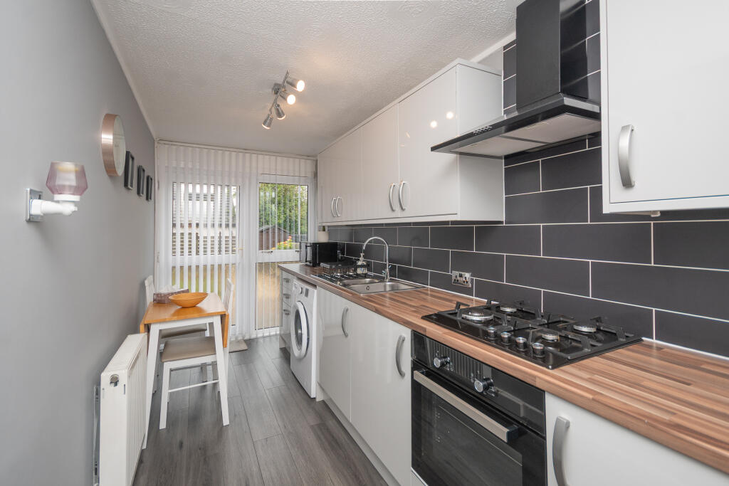House in Cumbernauld, North Lanarkshire - View 3