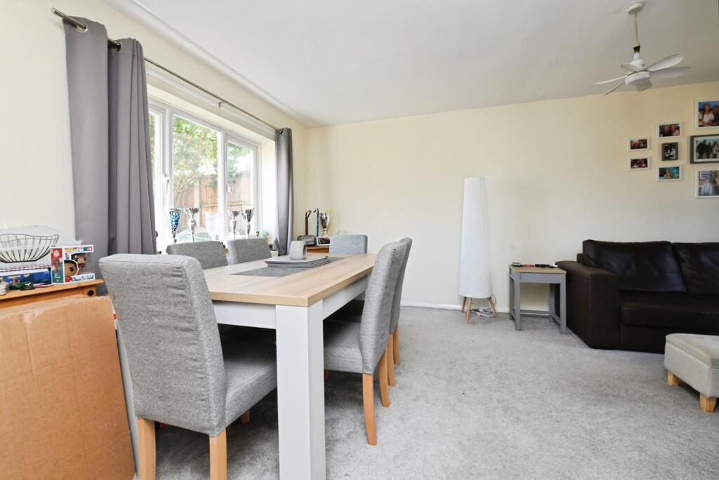 House in Southend-on-Sea - View 5