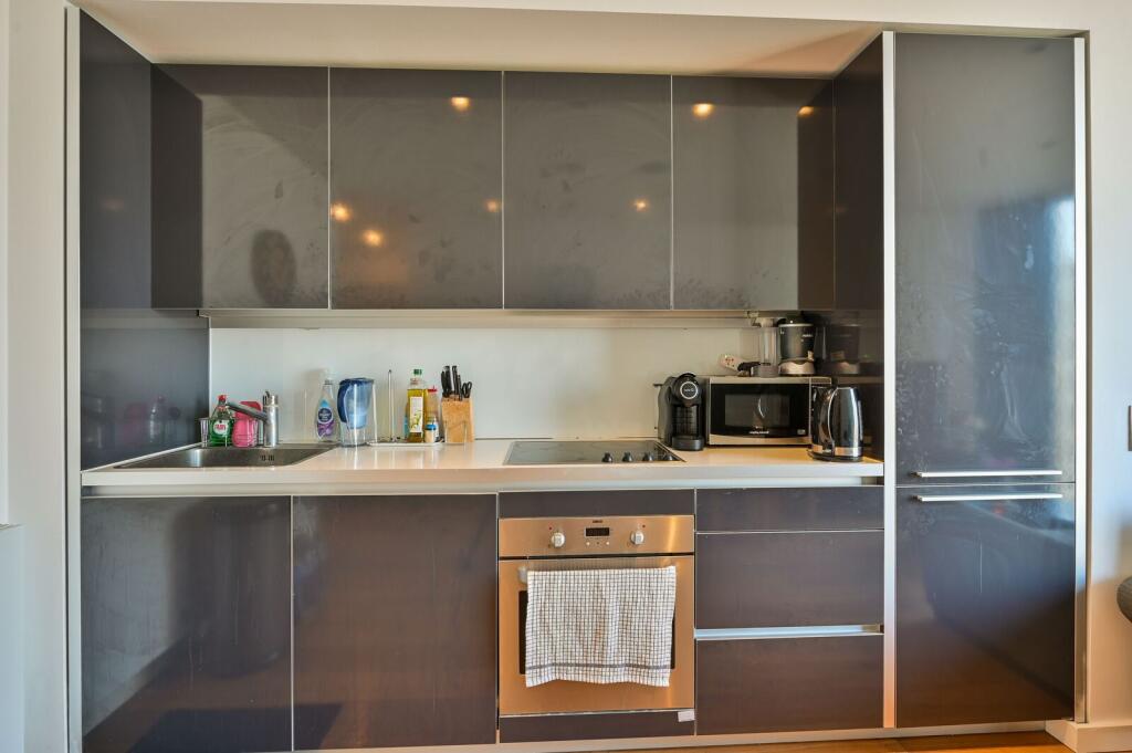 Apartment in London - View 4